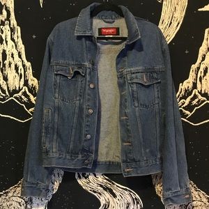 wrangler jean jacket - men’s small - unisex